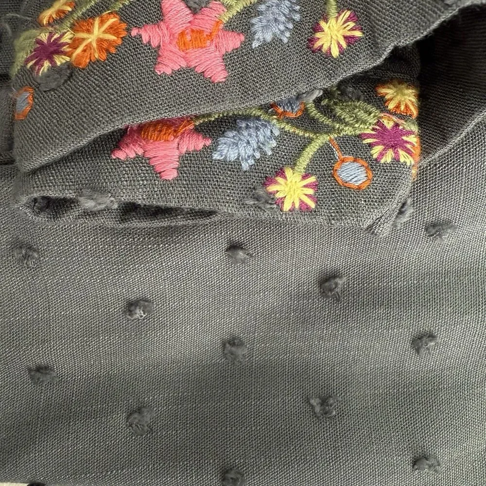 NEW Solitaire Clip Dot Embroidered Top Small Steel Blue Balloon Sleeve NWOT